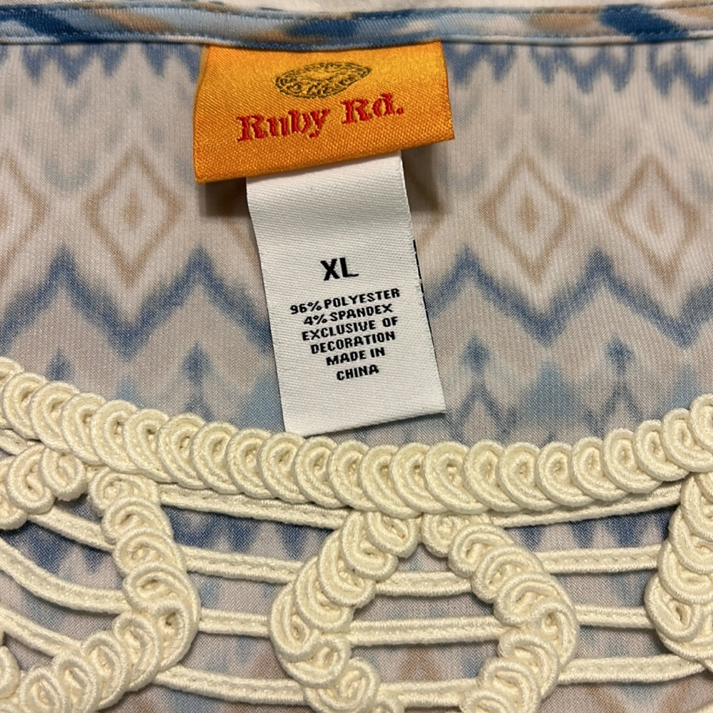Chic Blouse Ruby Rd Top - Picture 6 of 6